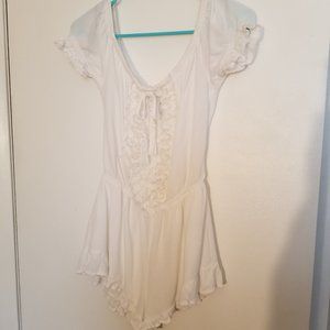 Forever 21 Off The Shoulder White Romper Size M